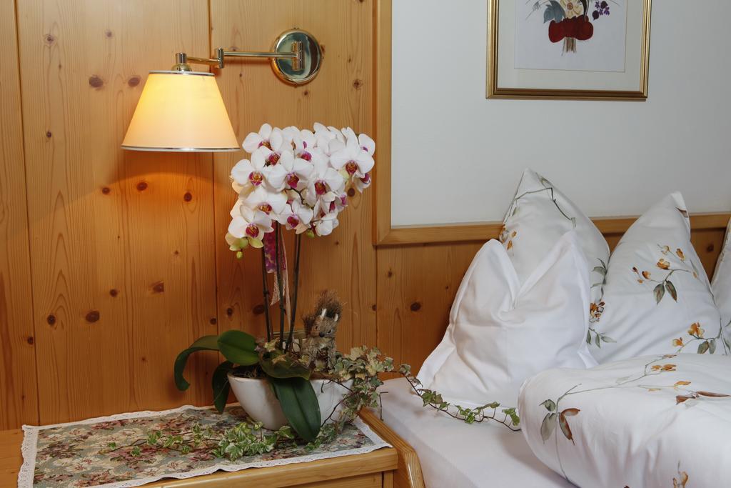 Garni Tramans Bed and Breakfast Sëlva Kamer foto