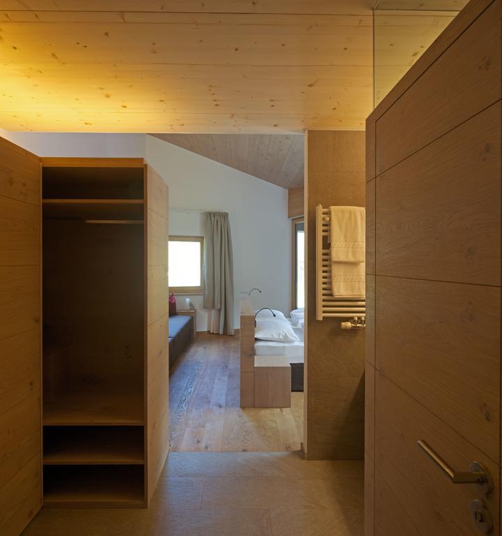 Garni Tramans Bed and Breakfast Sëlva Kamer foto
